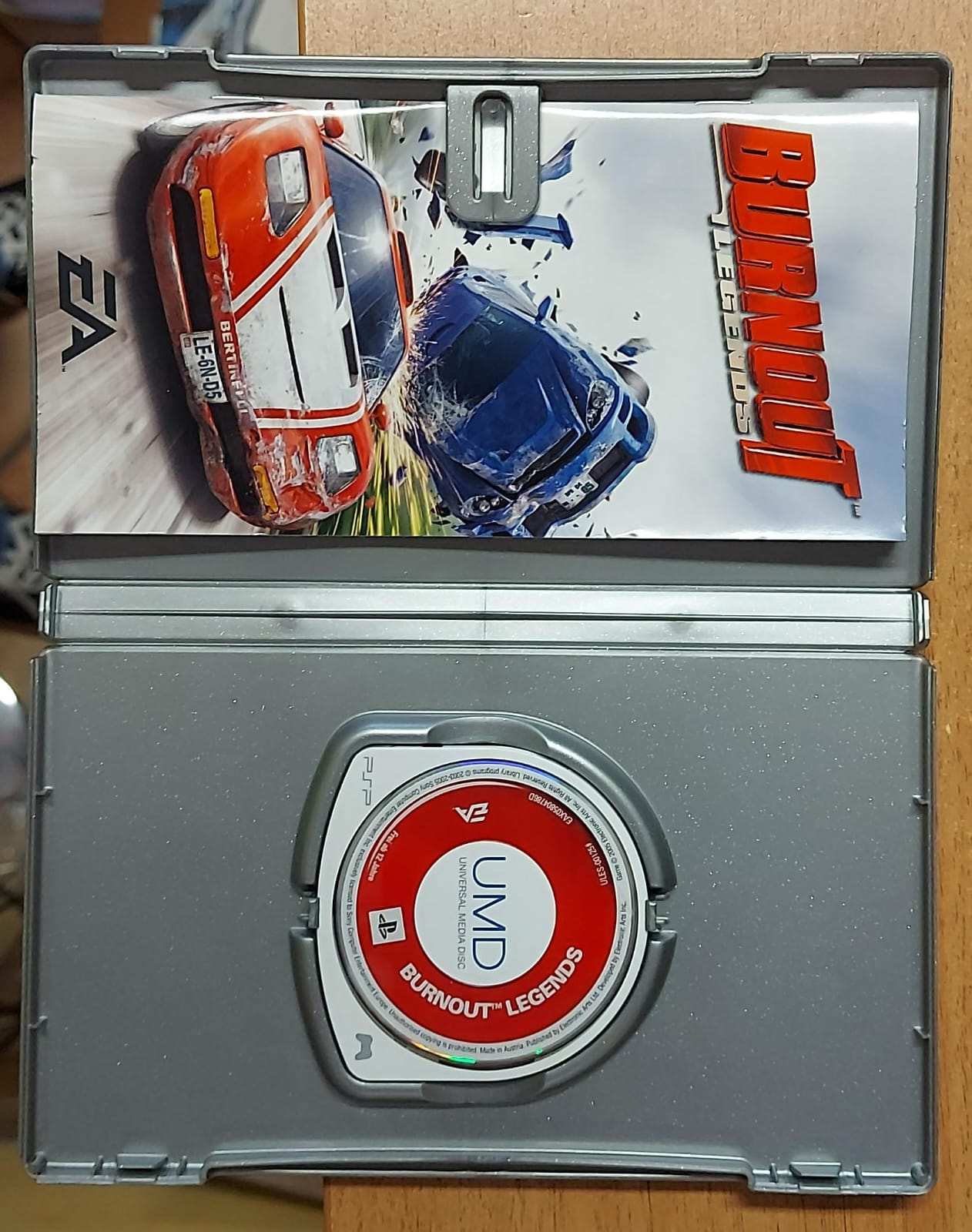 BURNOUT LEGENDS - PLATINUM