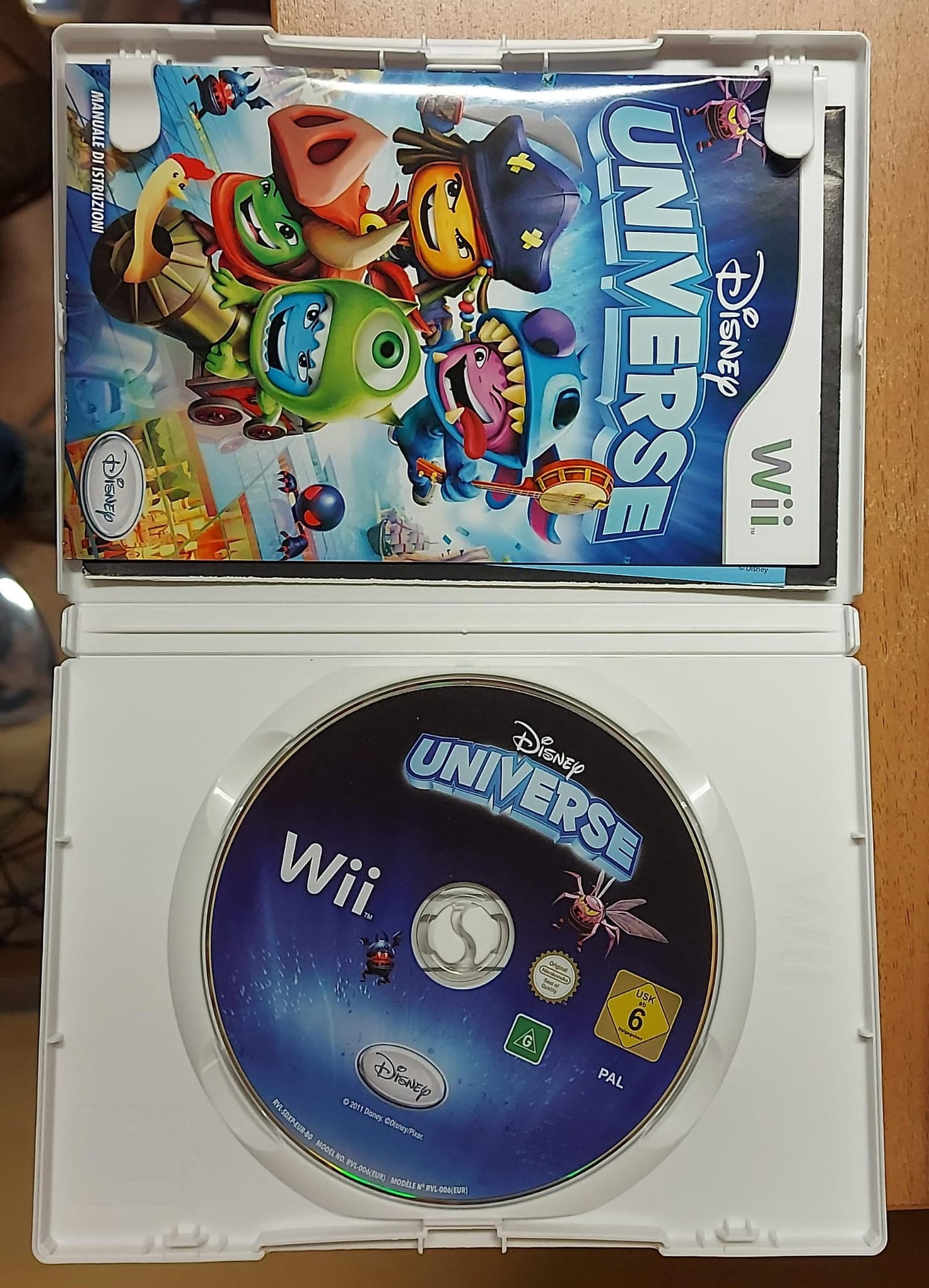 DISNEY UNIVERSE