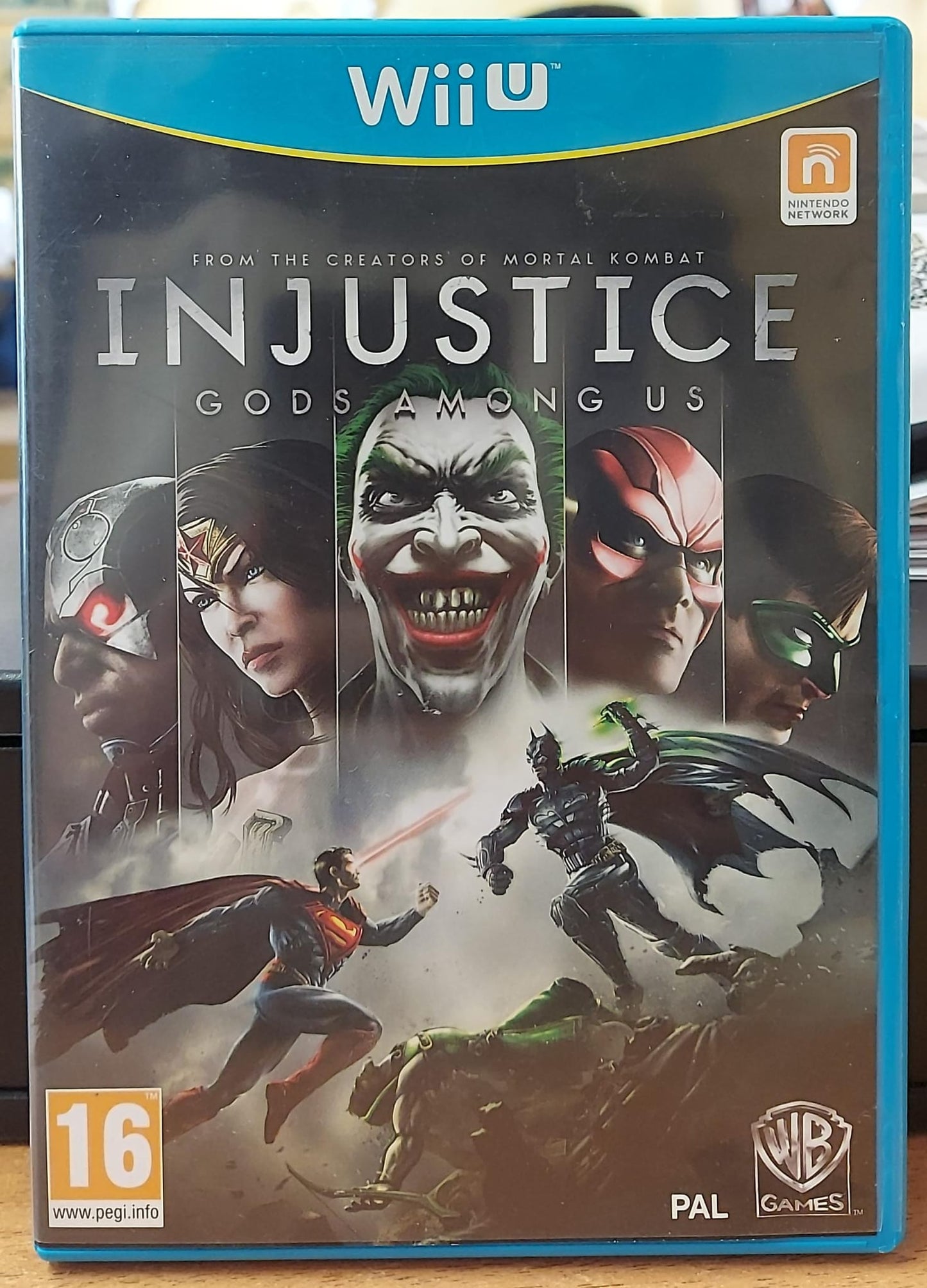 INJUSTICE GODS AMONG US
