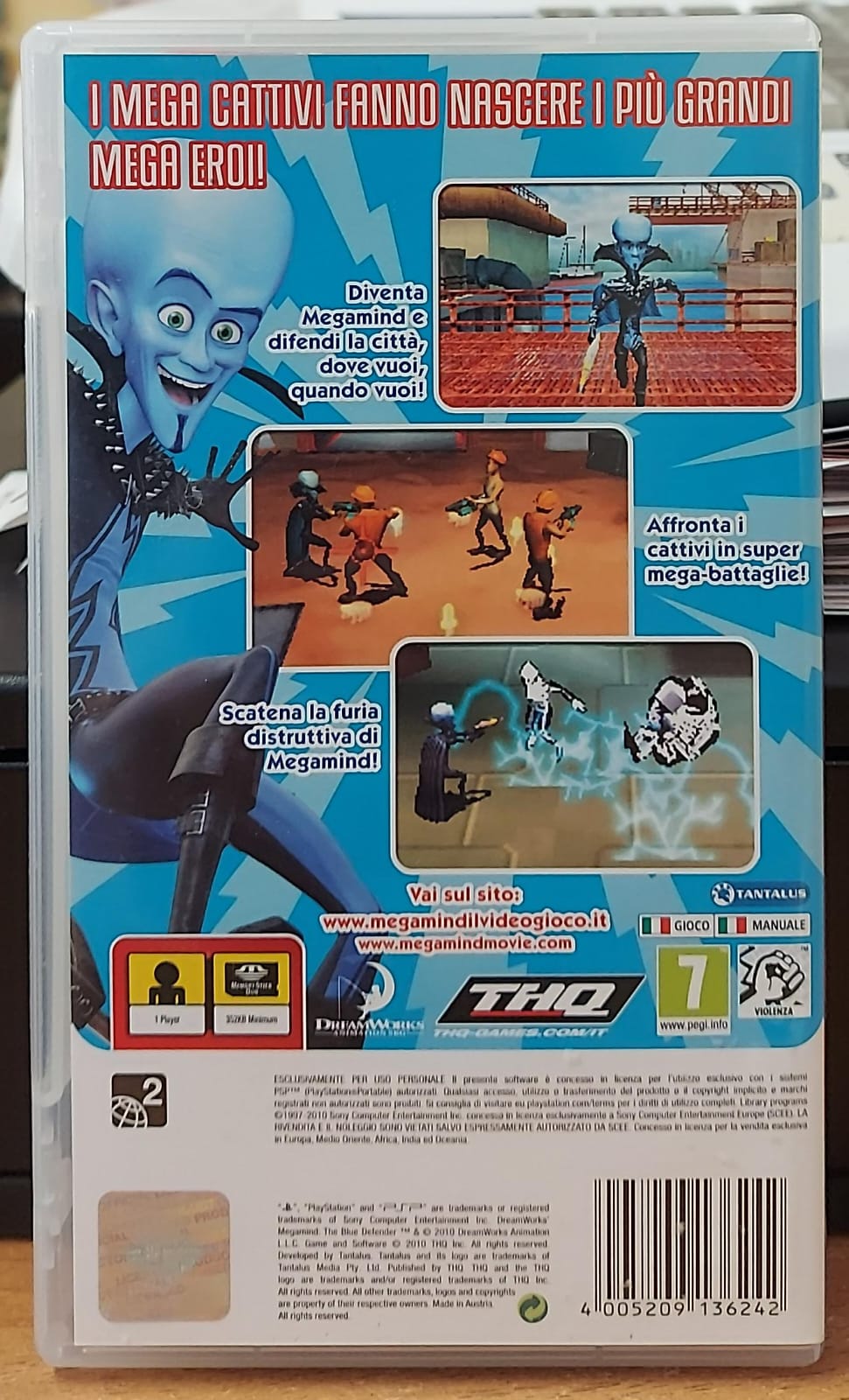 MEGAMIND IL DIFENSORE IN BLU