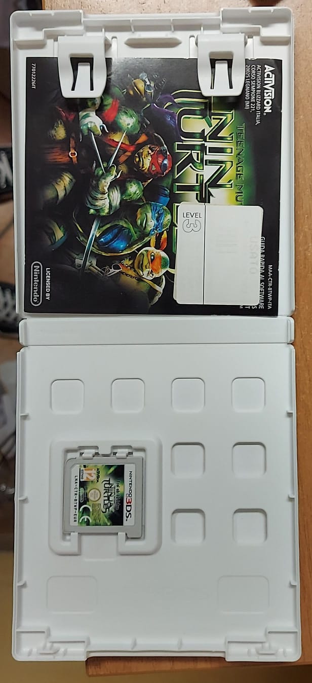 TEENAGE MUTANT NINJA TURTLES