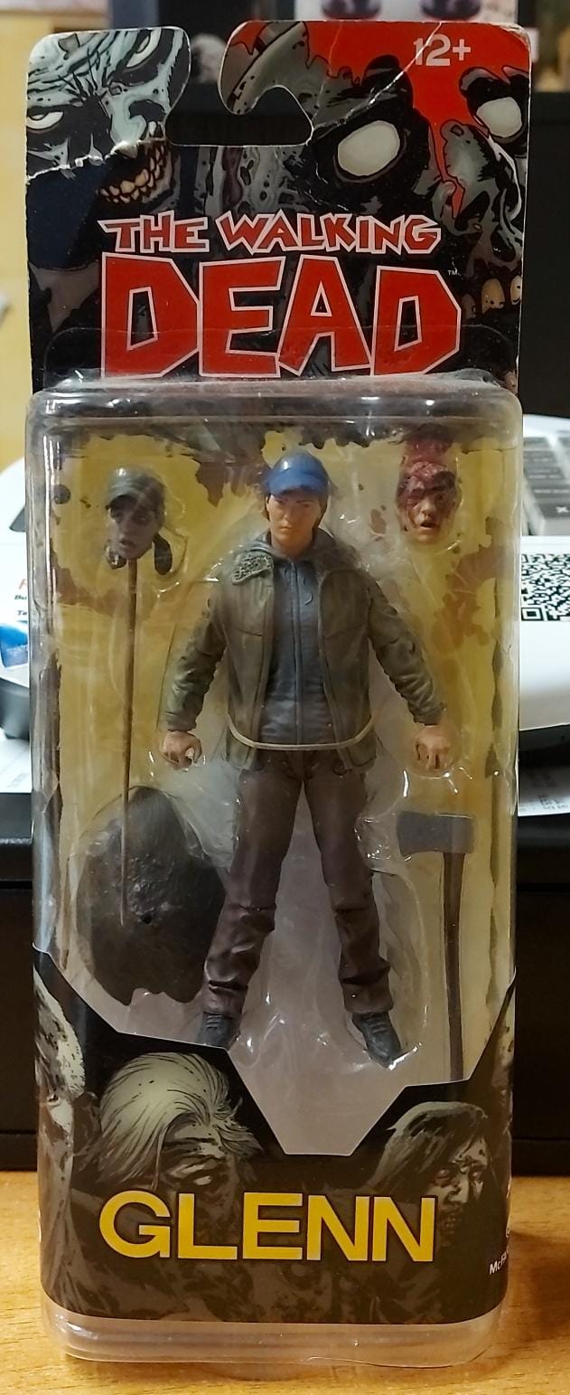 THE WALKING DEAD GLENN SERIES 5 MCFARLANE ACTION FIGURE