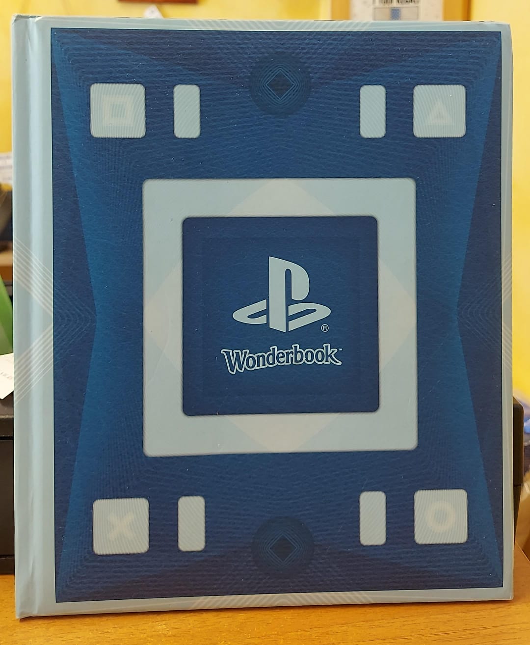 WONDERBOOK - IL LIBRO DEGLI INCANTESIMI CON LIBRO