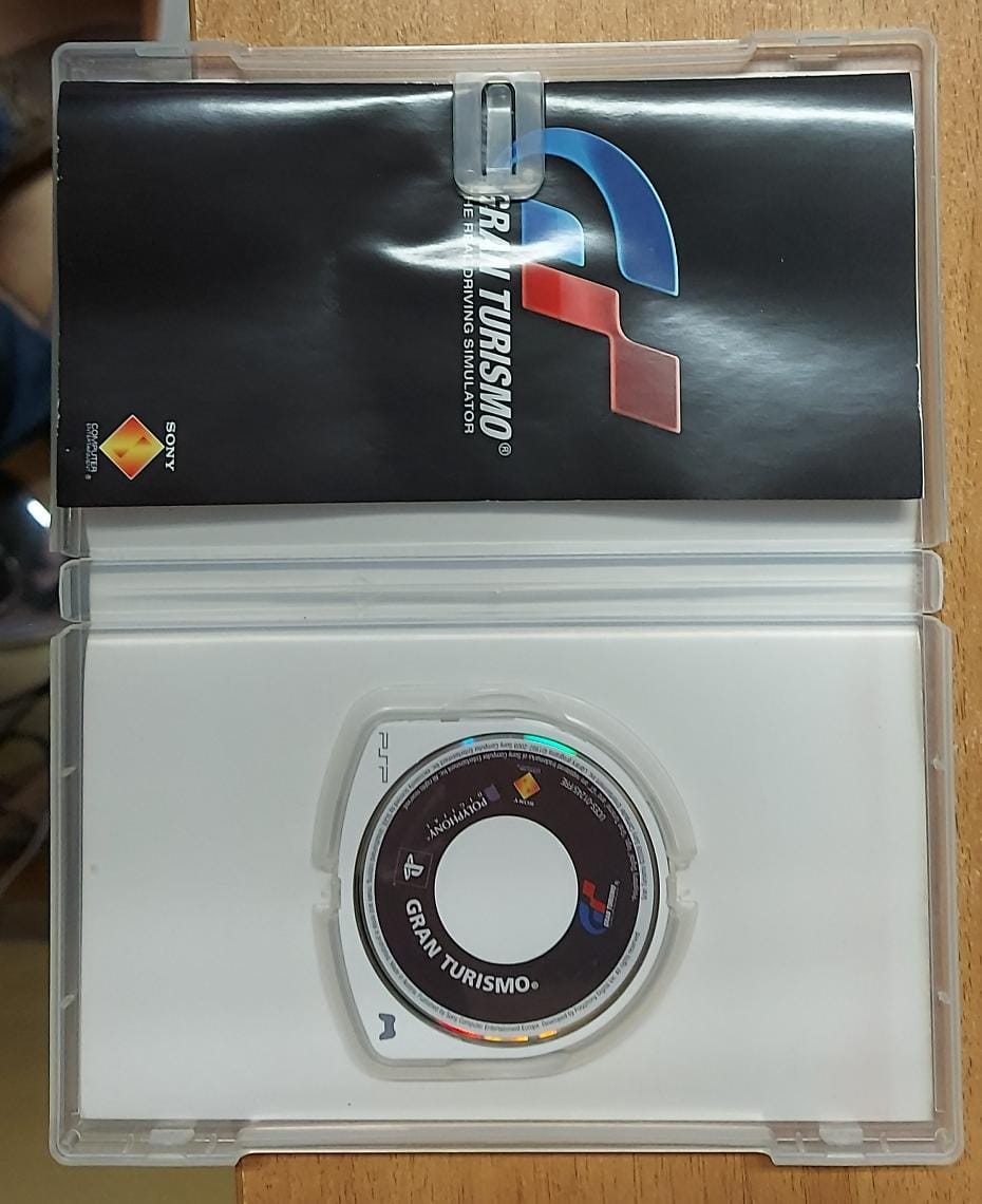 GRAN TURISMO - PLATINUM