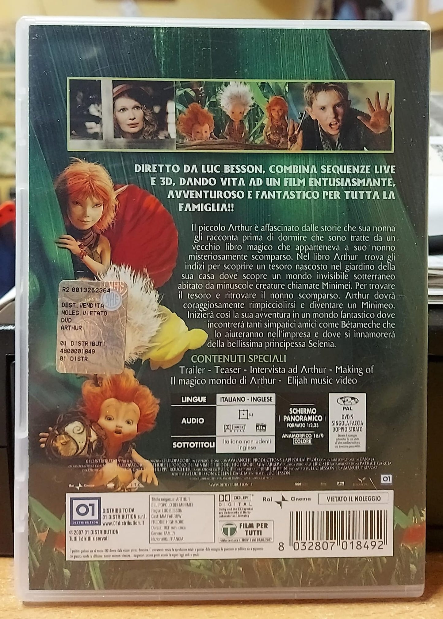 ARTHUR E IL POPOLO DEI MINIMEI