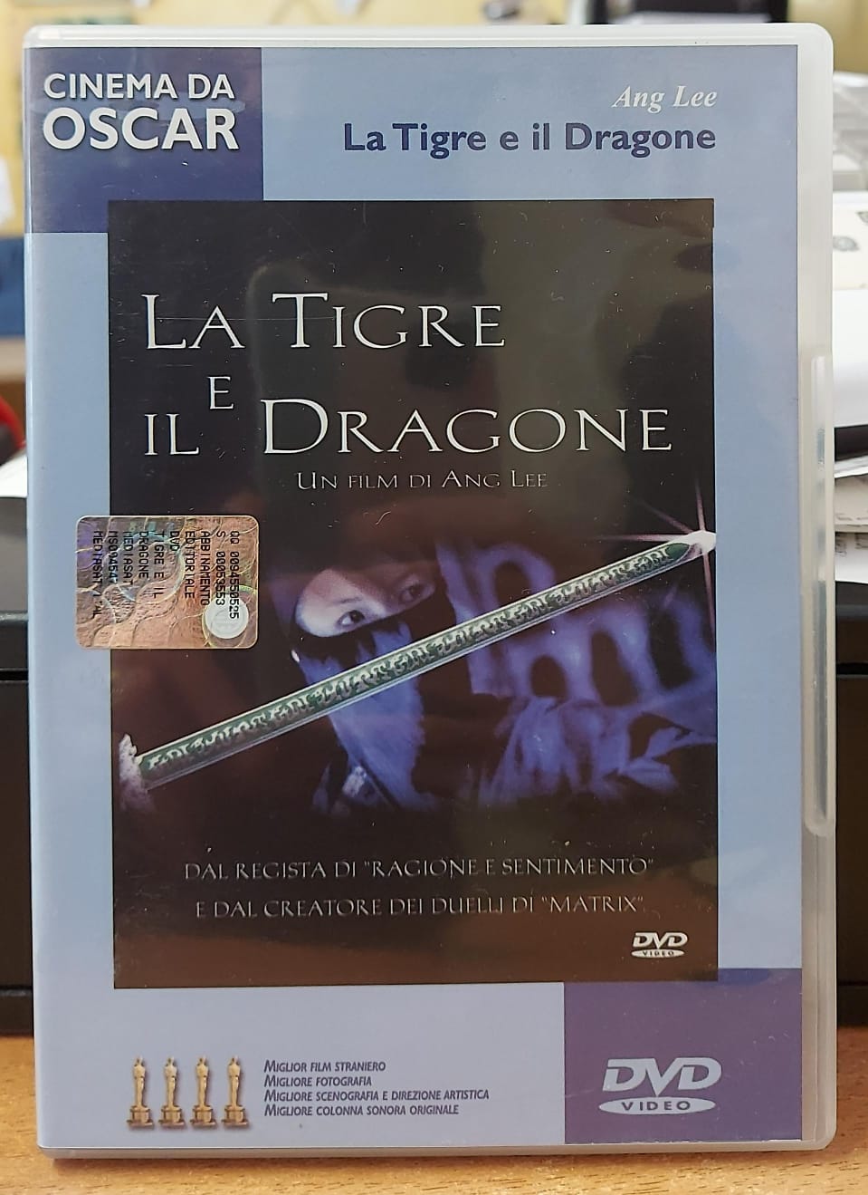LA TIGRE E IL DRAGONE