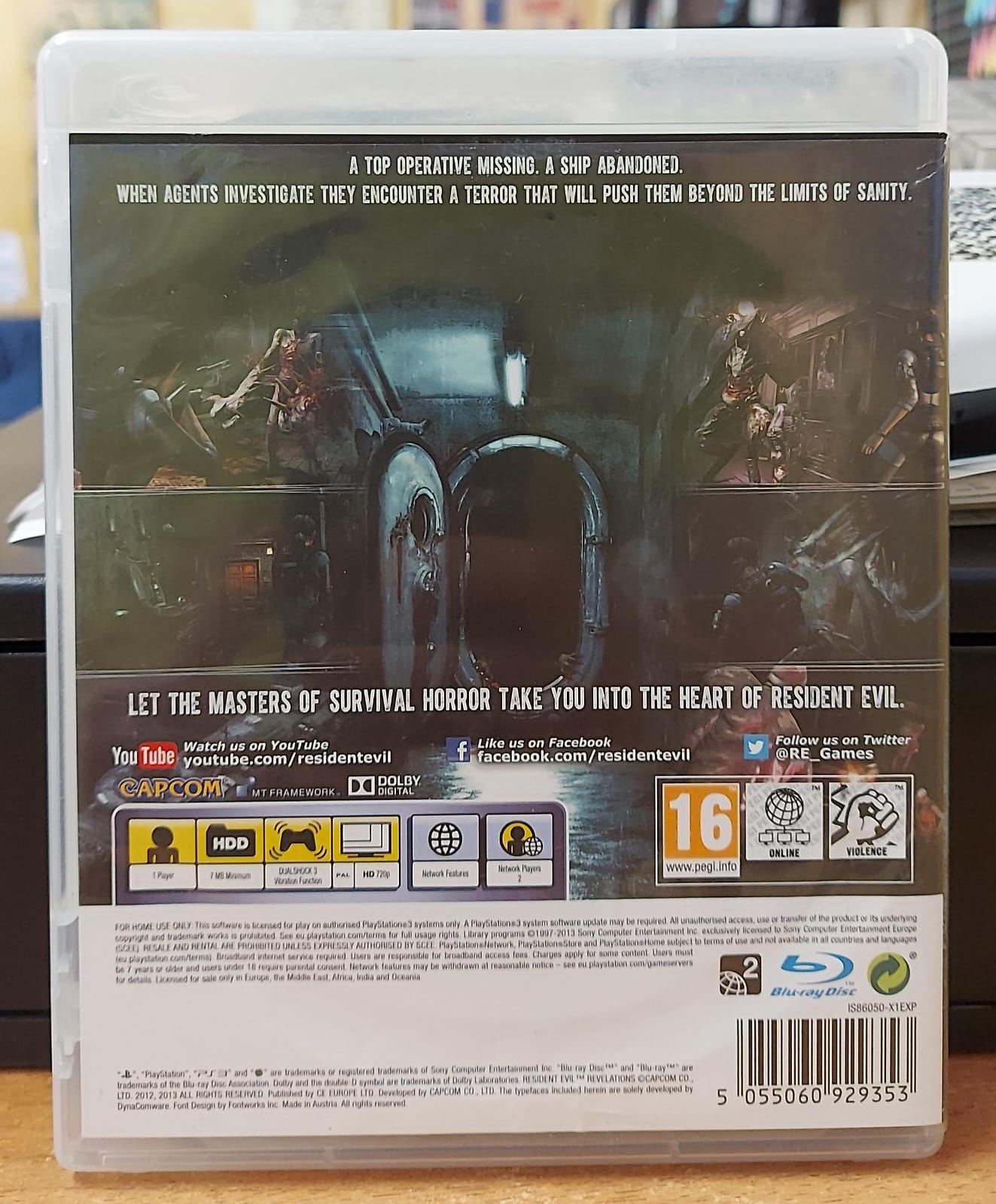 RESIDENT EVIL REVELATIONS