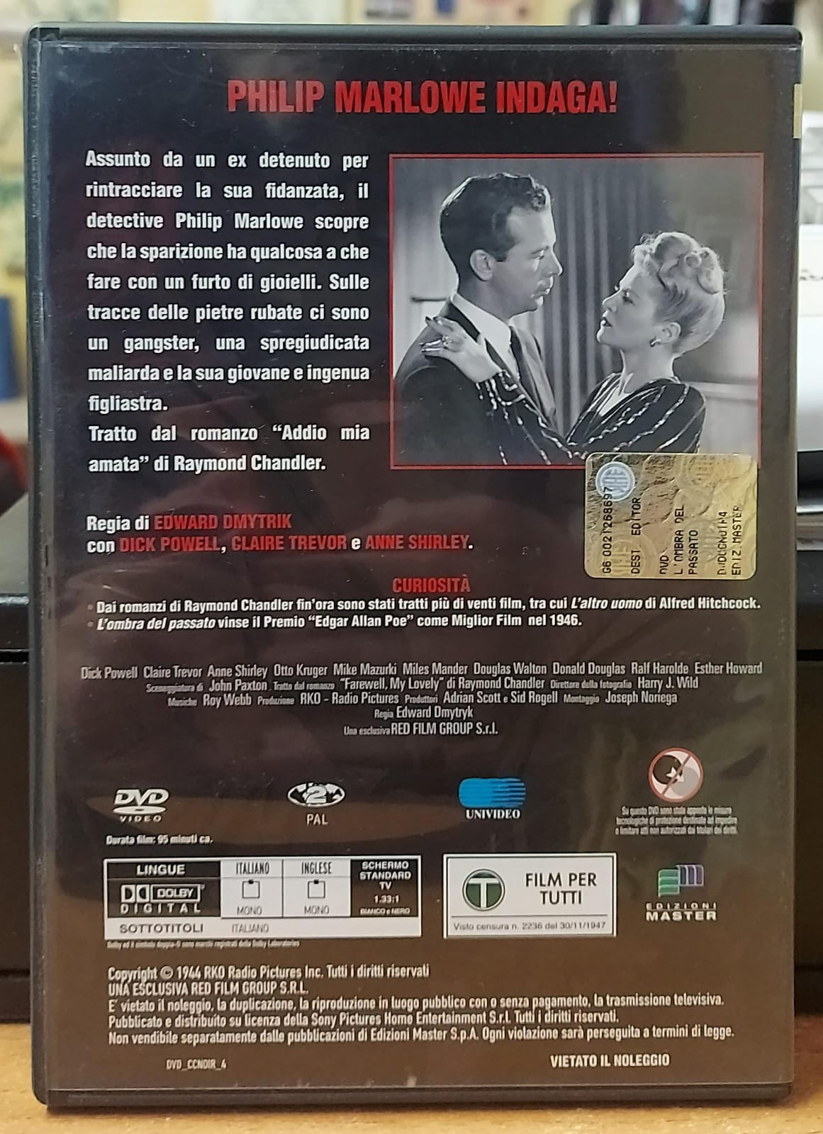 L'OMBRA DEL PASSATO