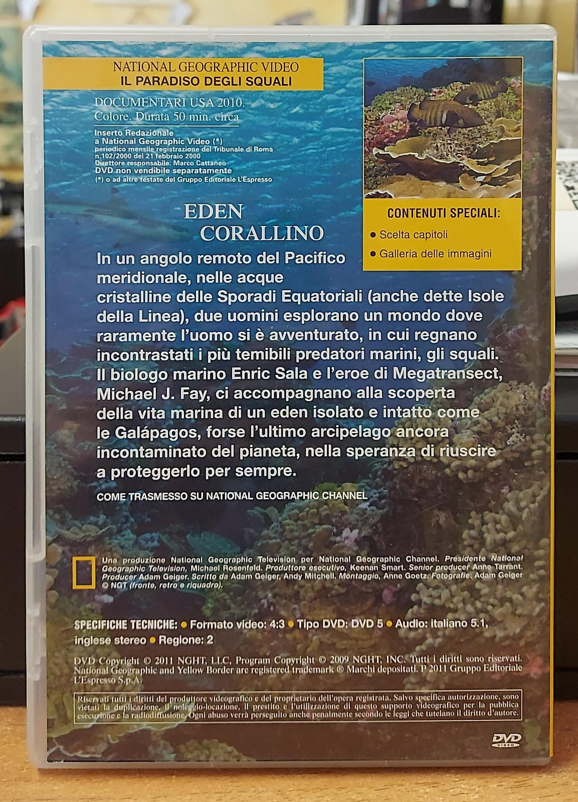 IL PARADISO DEGLI SQUALI