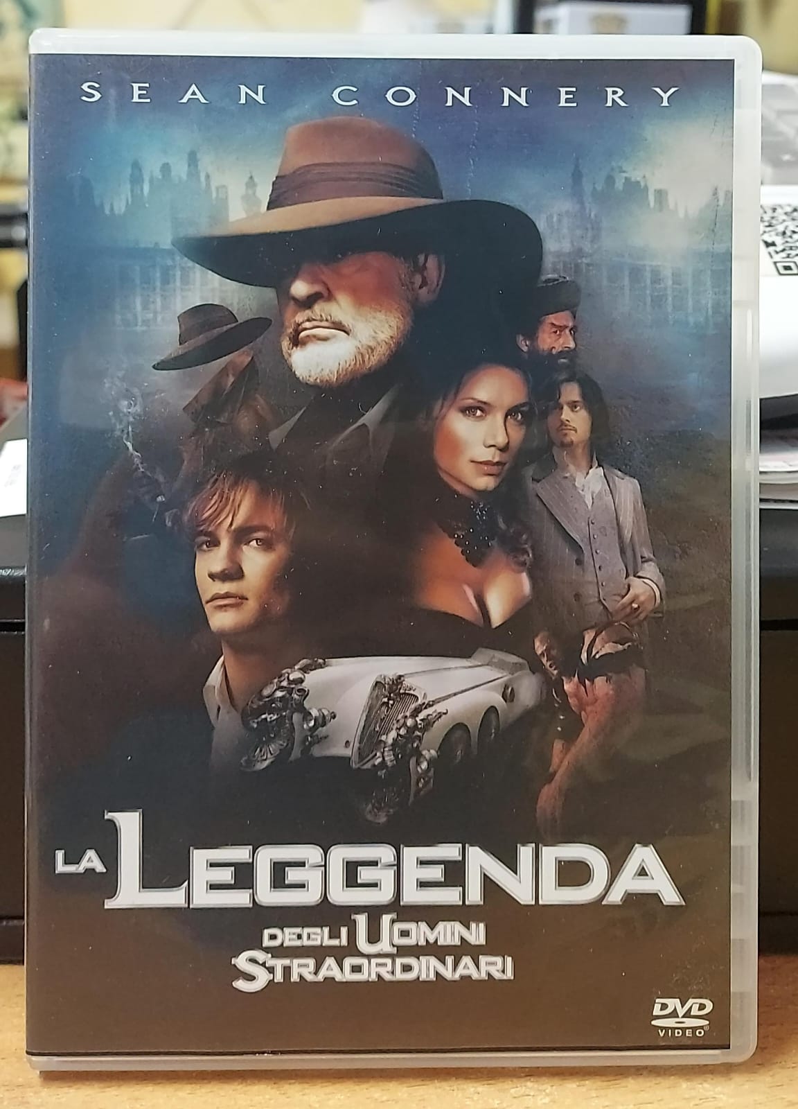 LA LEGGENDA DEGLI UOMINI STRAORDINARI