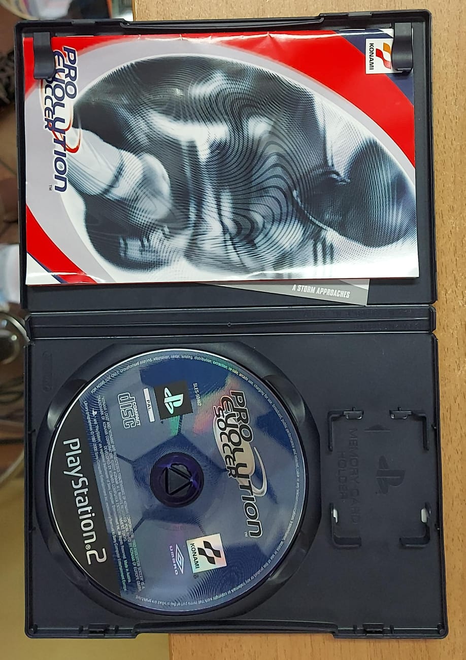 PRO EVOLUTION SOCCER