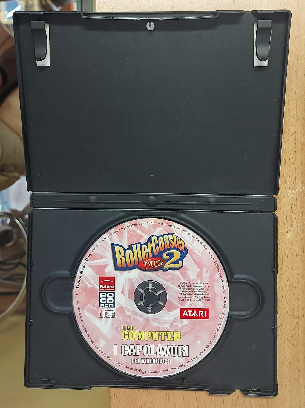 ROLLERCOASTER TYCOON 2