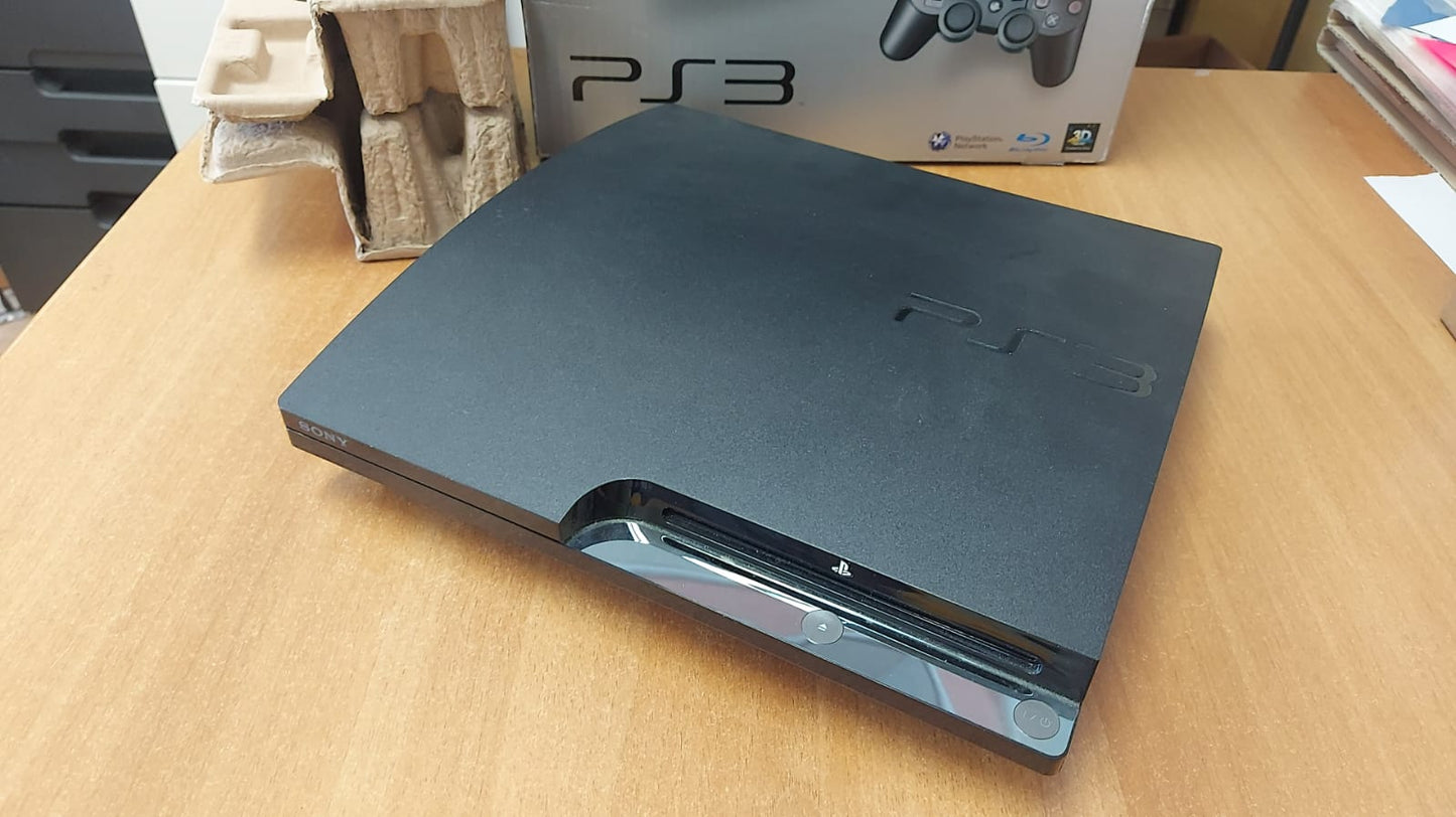 PLAYSTATION 3 320GB + 2 JOYPAD SONY + COMPLETA DI TUTTO