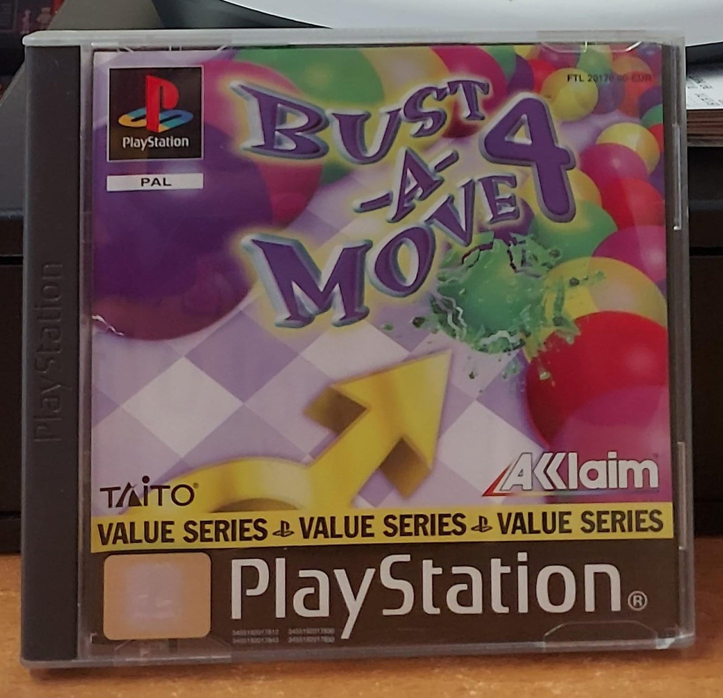 BUST-A-MOVE 4
