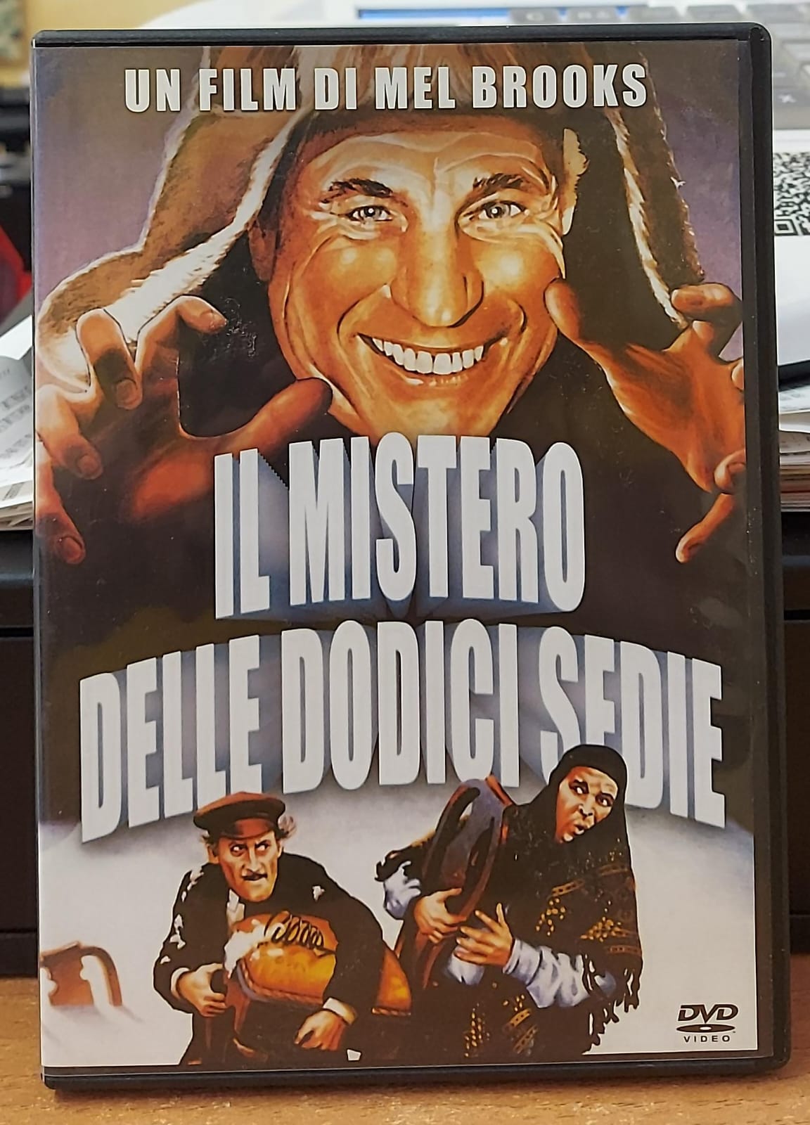 IL MISTERO DELLE DODICI SEDIE