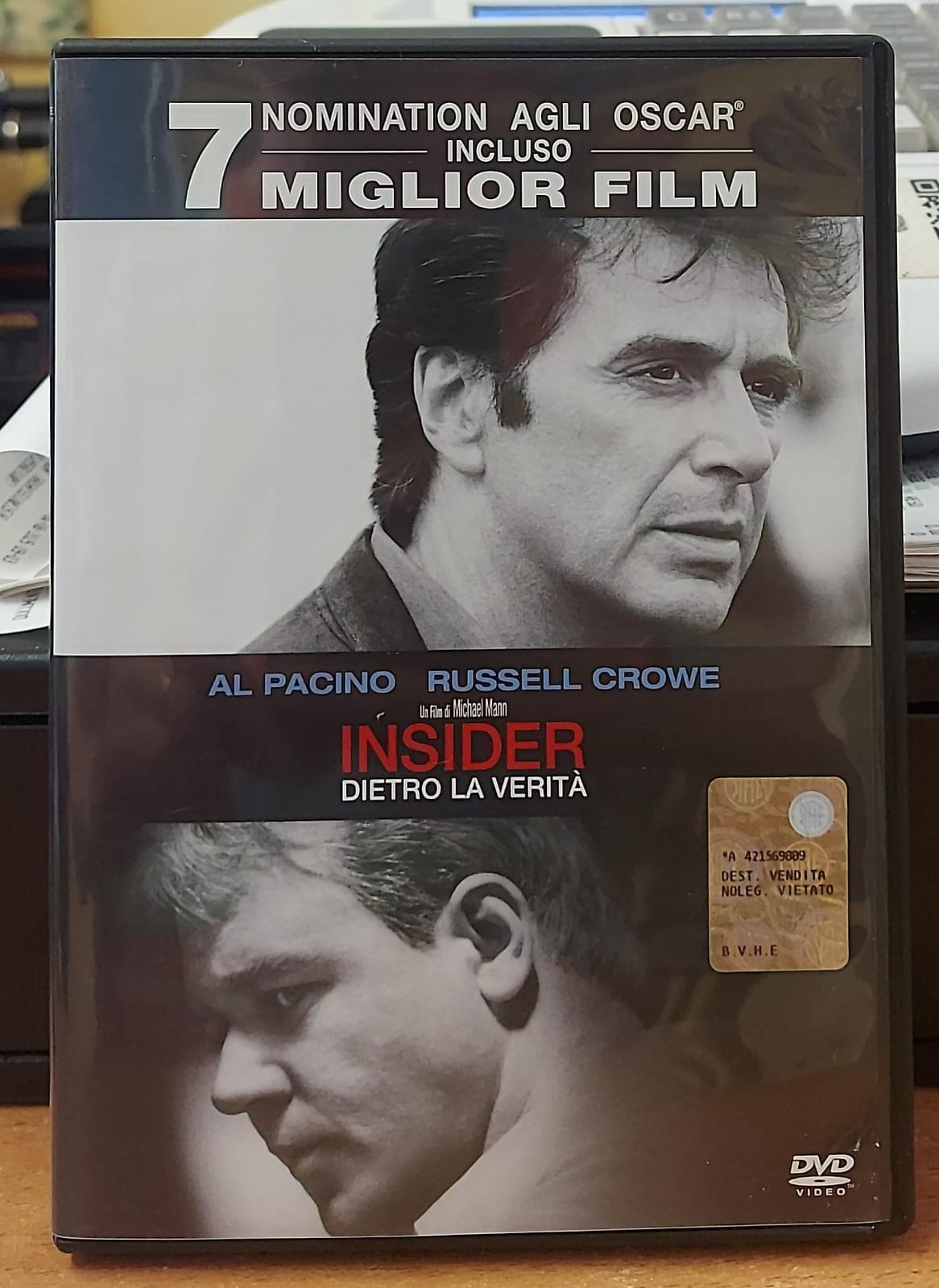 INSIDER DIETRO LA VERITA'