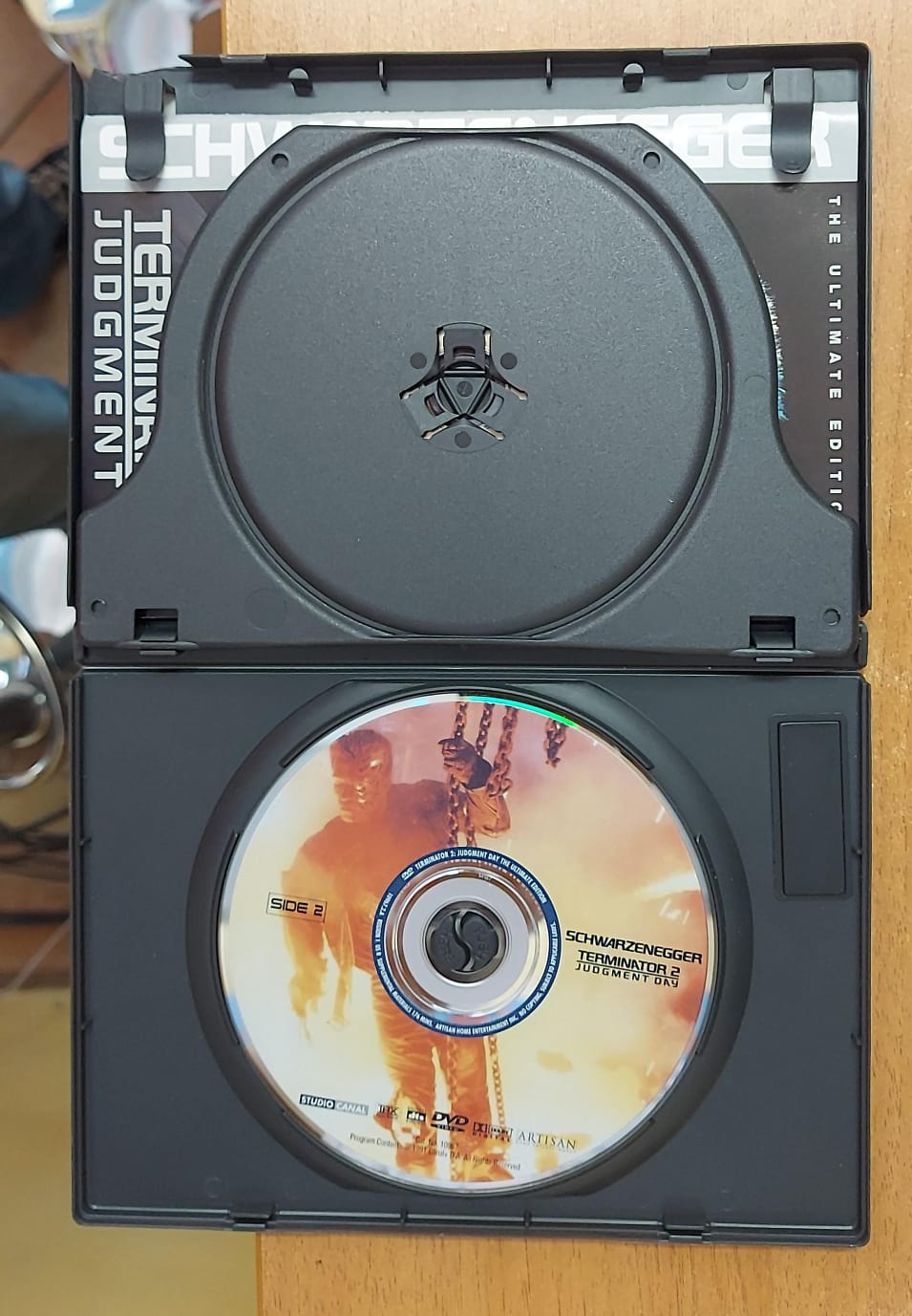 TERMINATOR 2 IL GIORNO DEL GIUDIZIO NTSC NO PAL - THE ULTIMATE EDITION 2 DISCHI