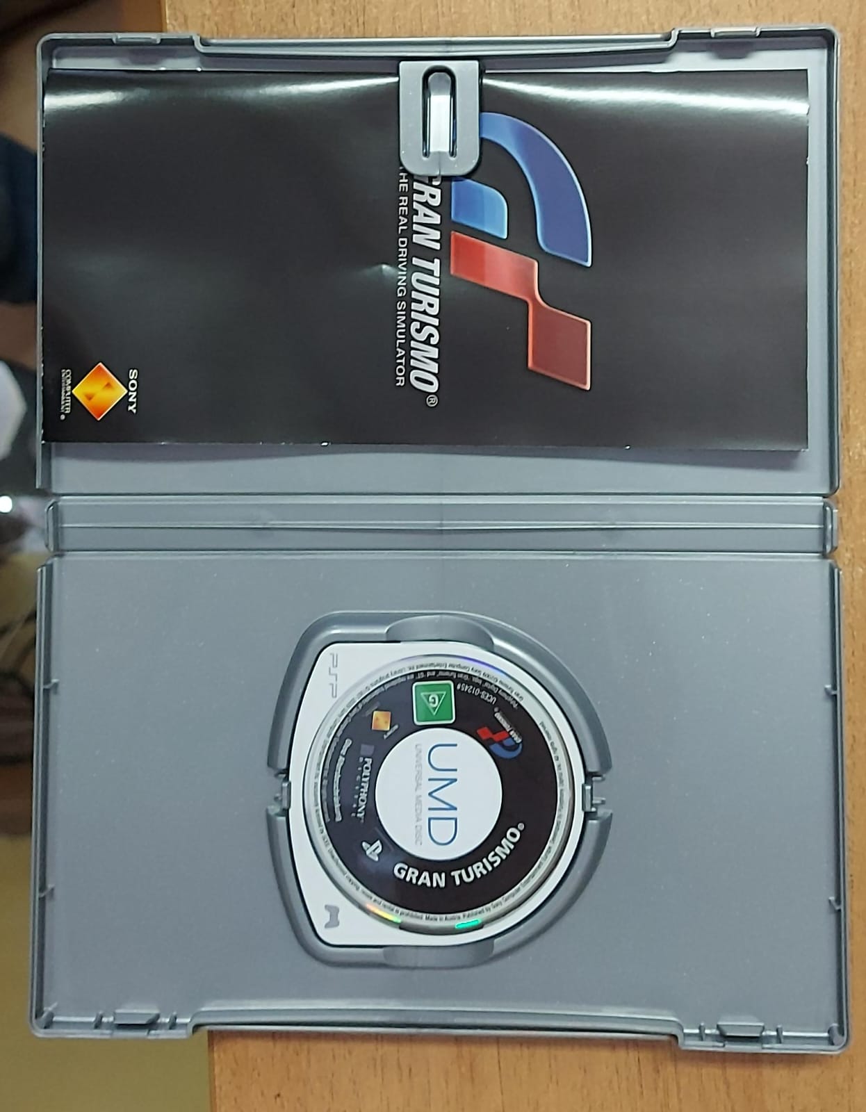 GRAN TURISMO - PLATINUM