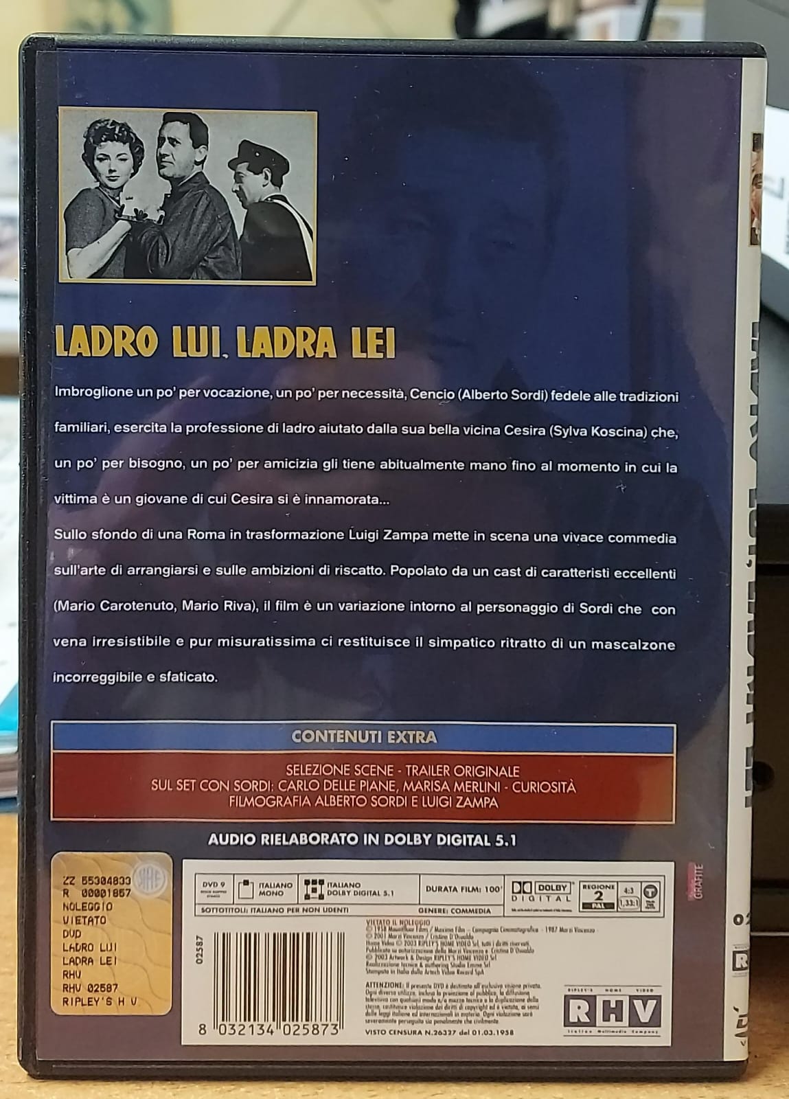 LADRO LUI LADRA LEI