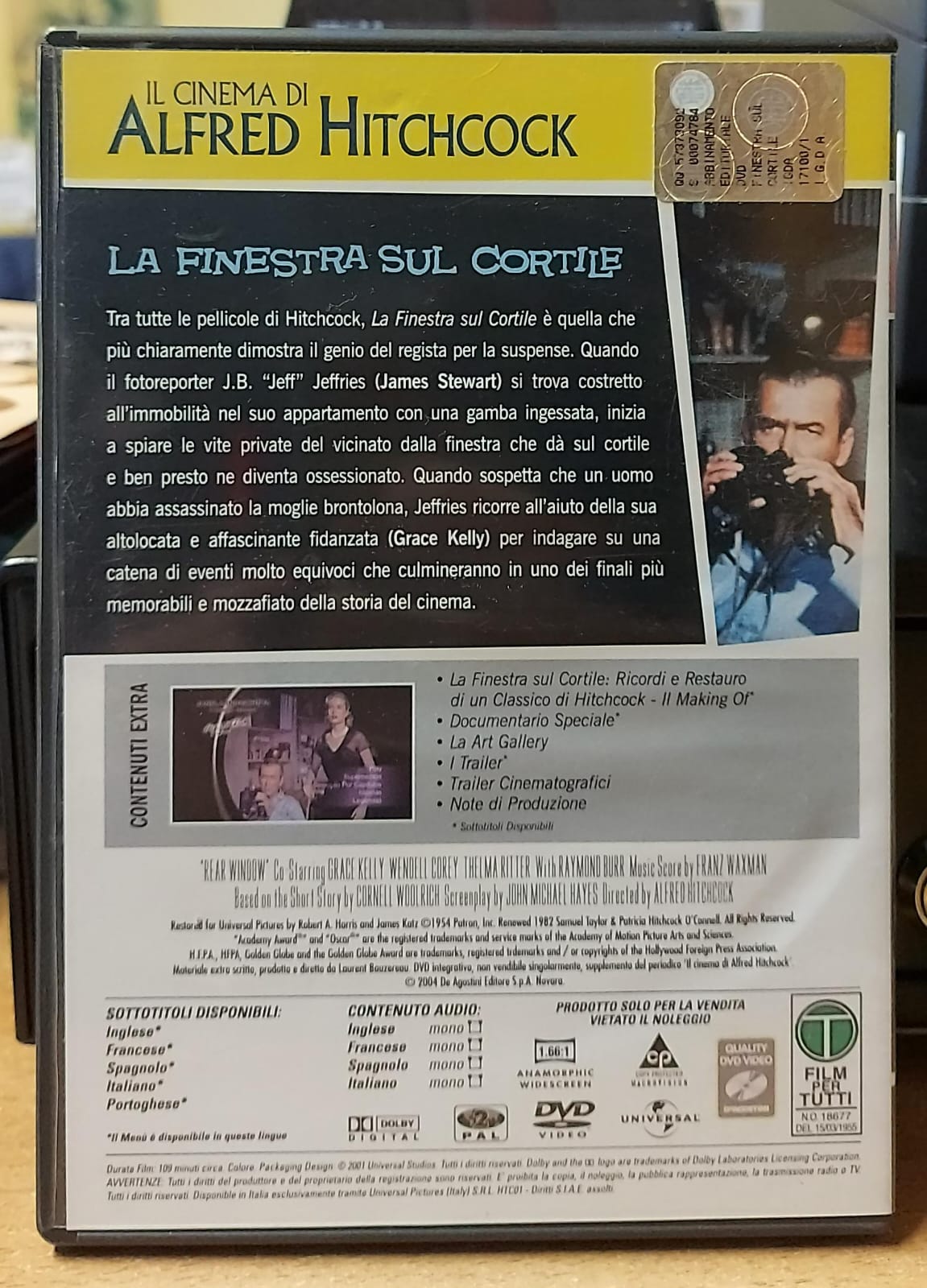 LA FINESTRA SUL CORTILE