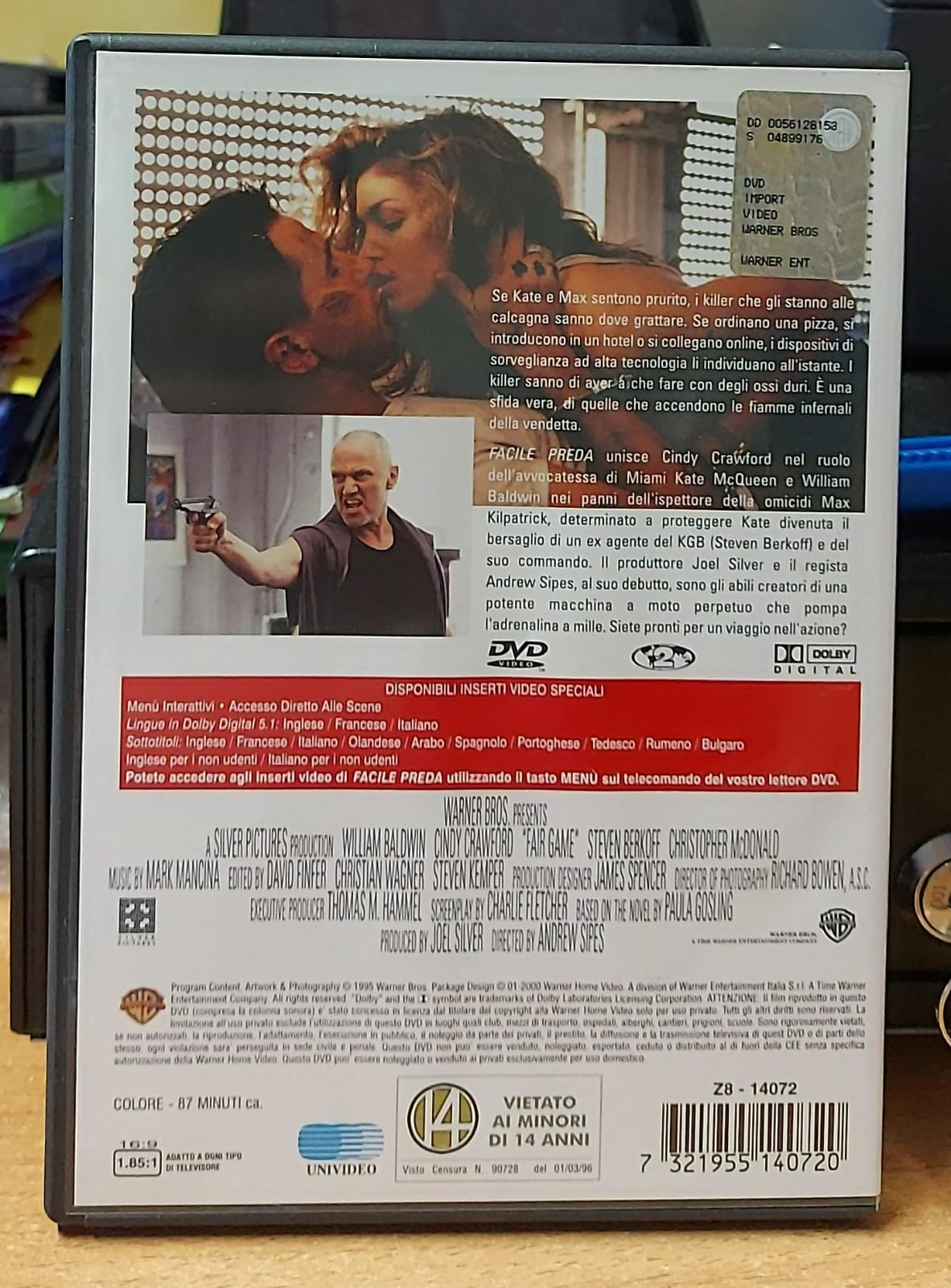 Facile Preda DVD retro