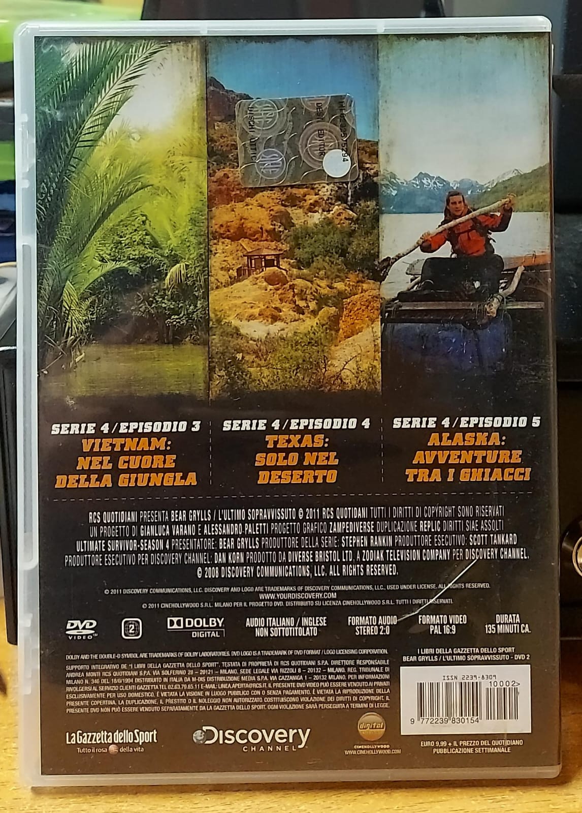 Retro copertina DVD Bear Grylls L'Ultimo Sopravvissuto con episodi, dettagli tecnici e codice a barre