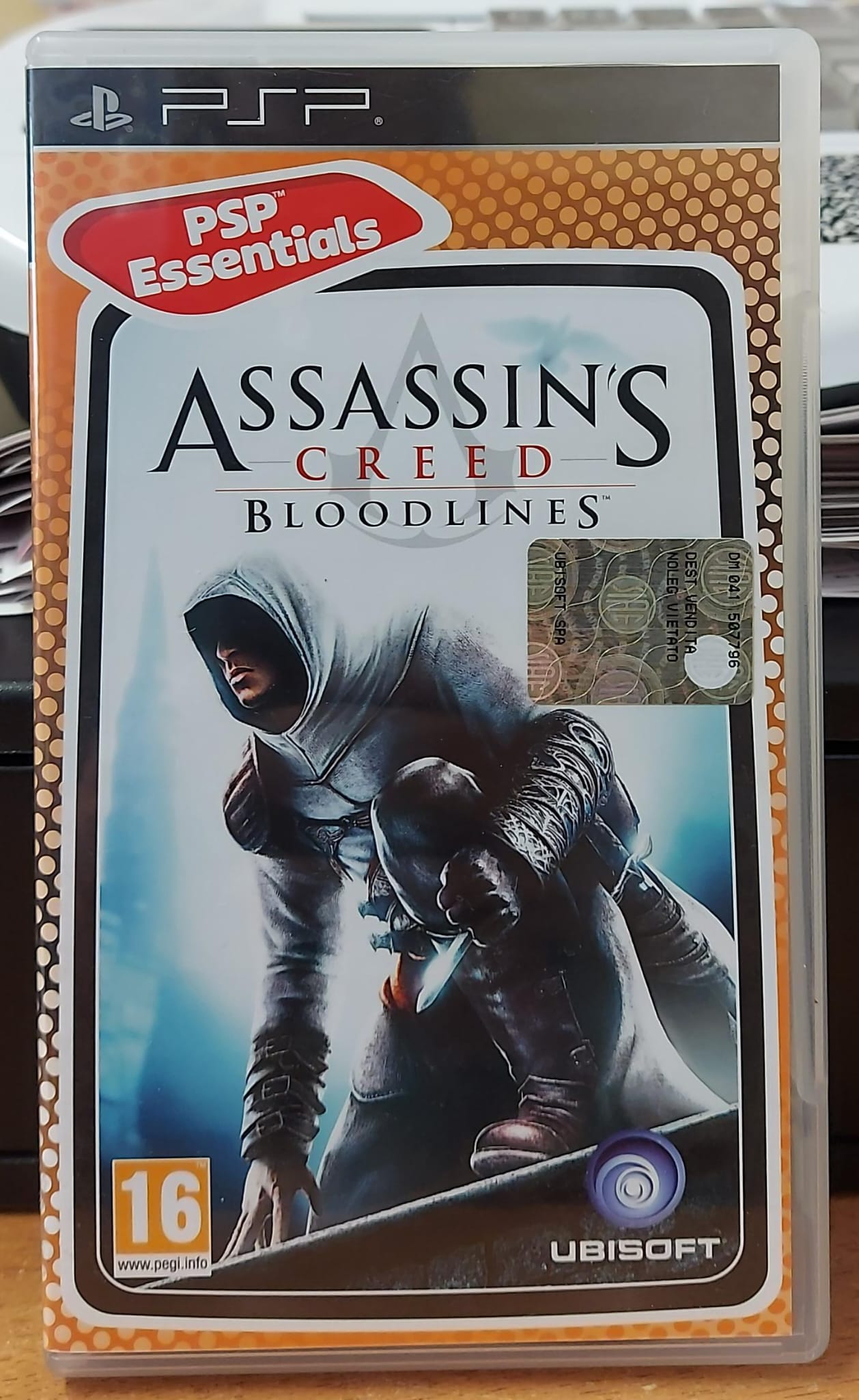 ASSASSIN'S CREED BLOODLINES - ESSENTIALS