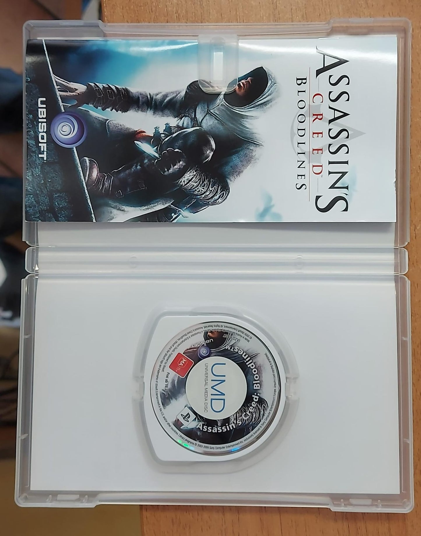 ASSASSIN'S CREED BLOODLINES - ESSENTIALS