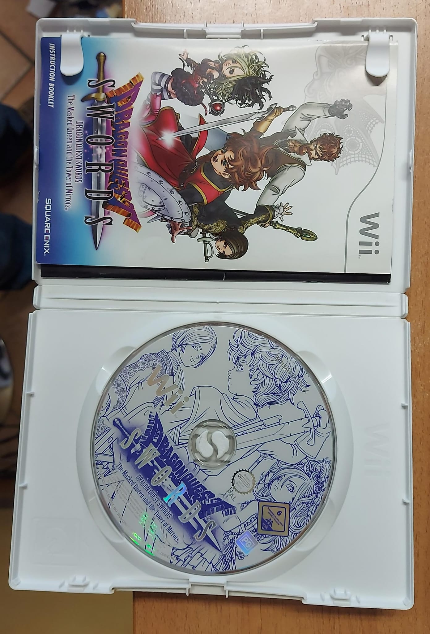 DRAGON QUEST SWORDS THE MASKED QUEEN AND THE TOWER OF MIRRORS