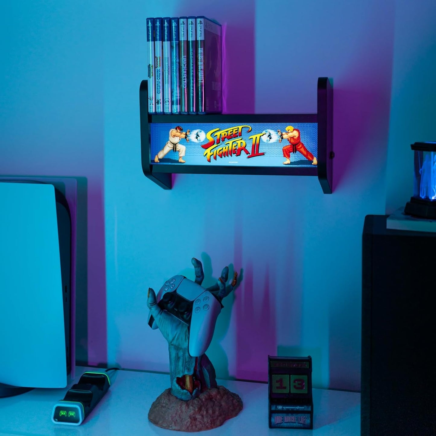 LAMPADA STREET FIGHTER + REGGILIBRI CON CAVO USB O BATTERIE