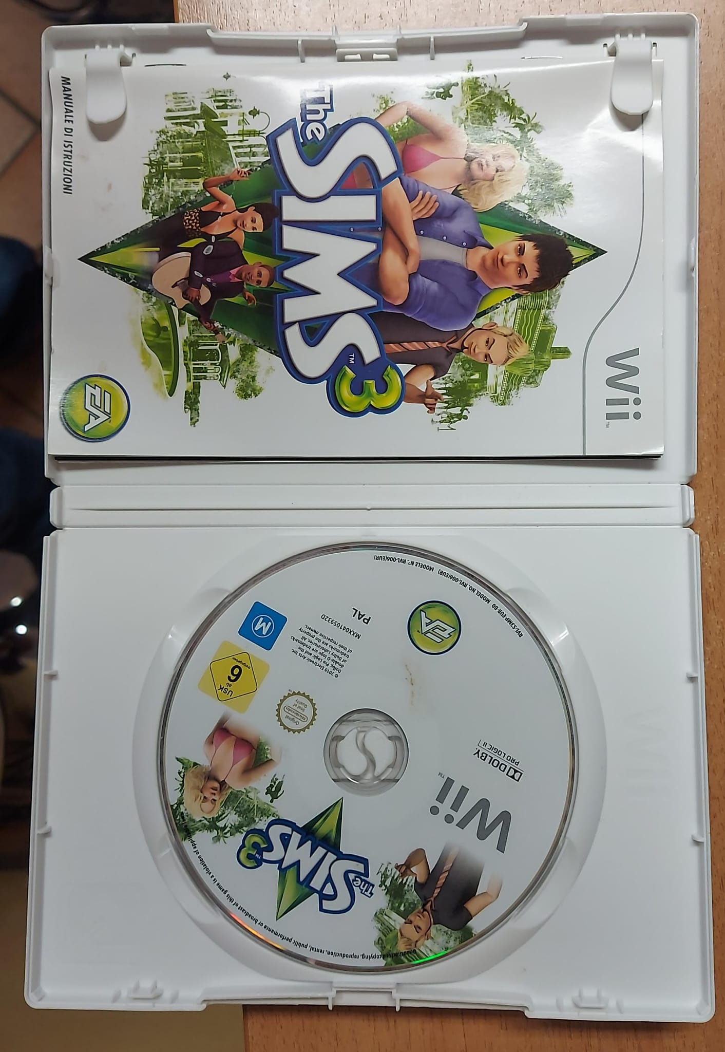 THE SIMS 3