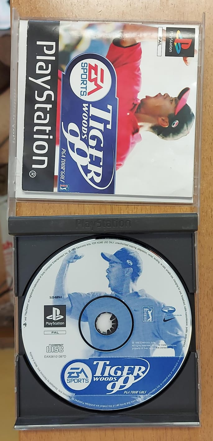 TIGER WOODS 99 PGA TOUR GOLF