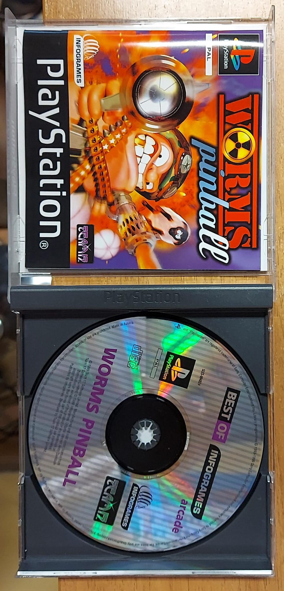 Worms World Pinball - PS1 Complet Version Française PlayStation Sony
