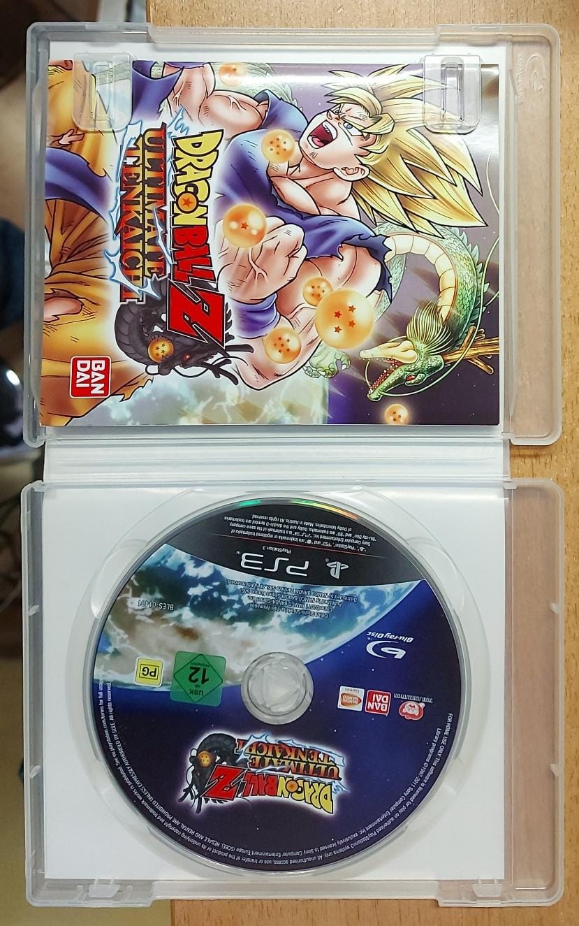 DRAGON BALL Z ULTIMATE TENKAICHI