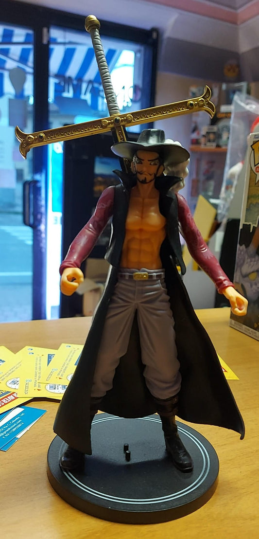 ONE PIECE DRACULE MIHAWK ACTION FIGURE 25CM