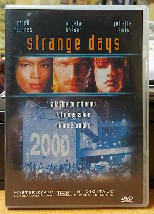 STRANGE DAYS