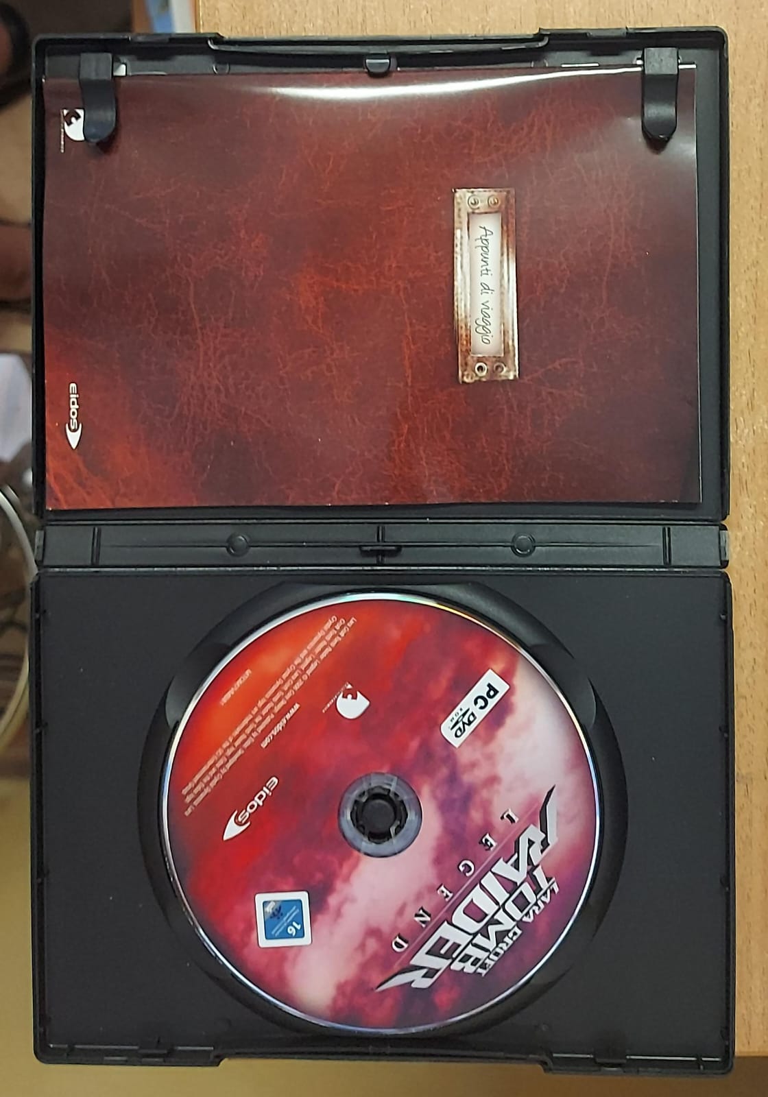TOMB RAIDER LEGEND
