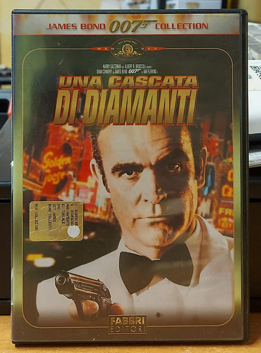 007 UNA CASCATA DI DIAMANTI