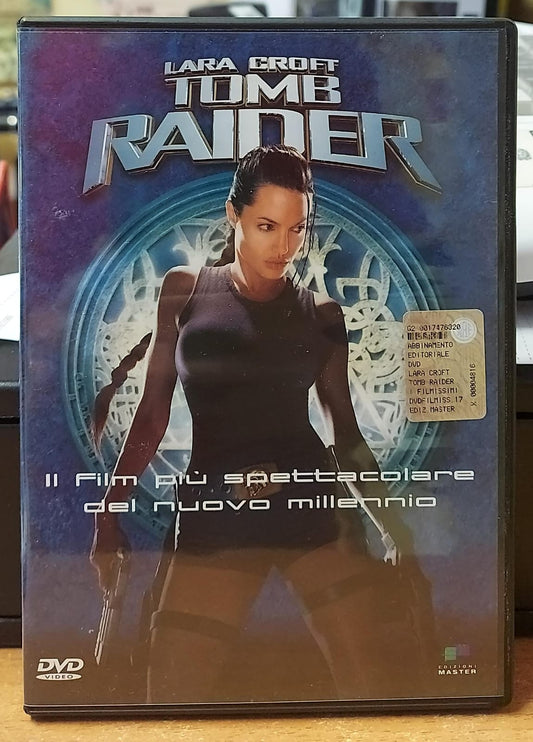 LARA CROFT TOMB RAIDER