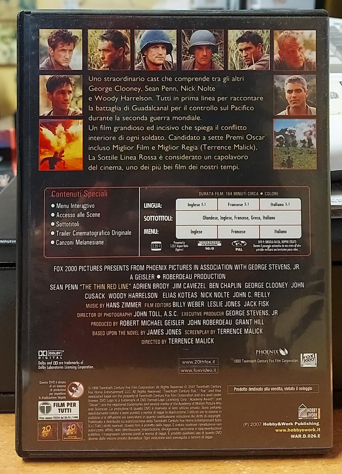 LA SOTTILE LINEA ROSSA