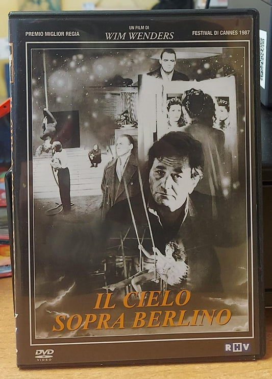 IL CIELO SOPRA BERLINO