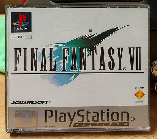 FINAL FANTASY VII - PLATINUM