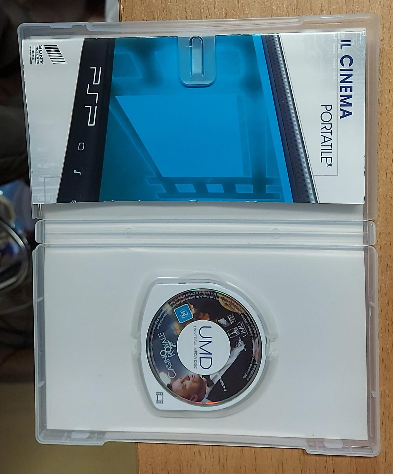 Casino Royale 007 UMD Film PSP Usato - James Bond Daniel Craig