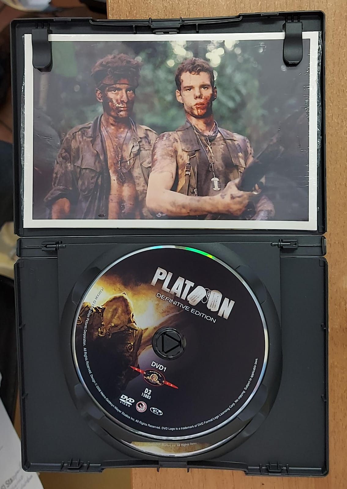 Platoon - Definitive Edition (2 DVD + Cartoline)