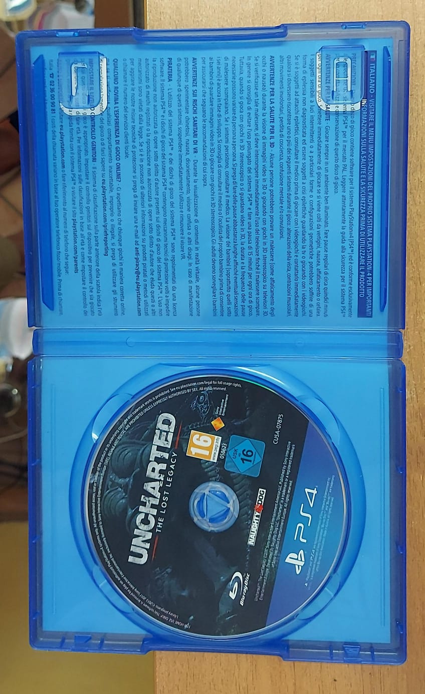 Uncharted: L’Eredità Perduta – Gioco PS4 Usato