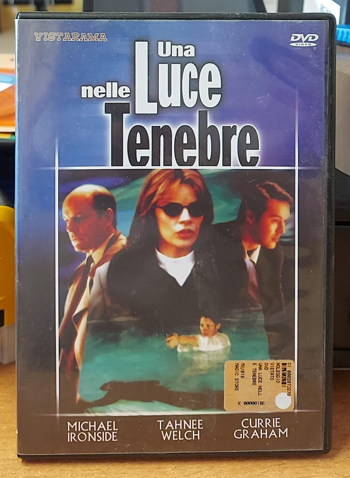 UNA LUCE NELLE TENEBRE
