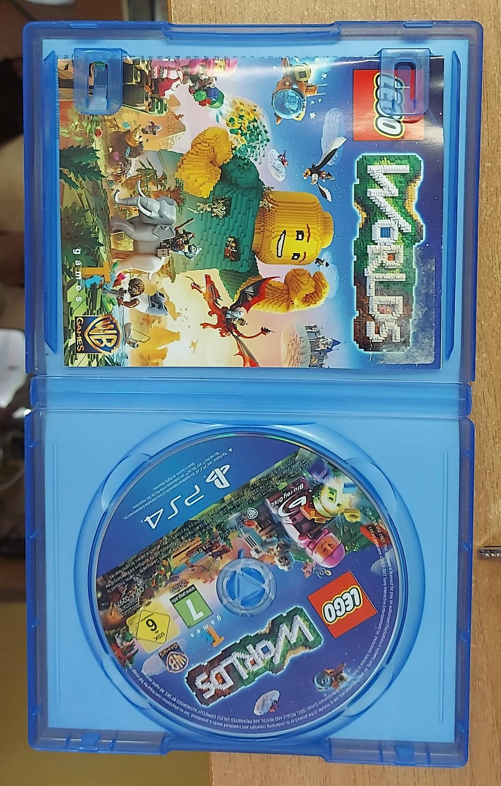 LEGO Worlds - PS4 (Usato)