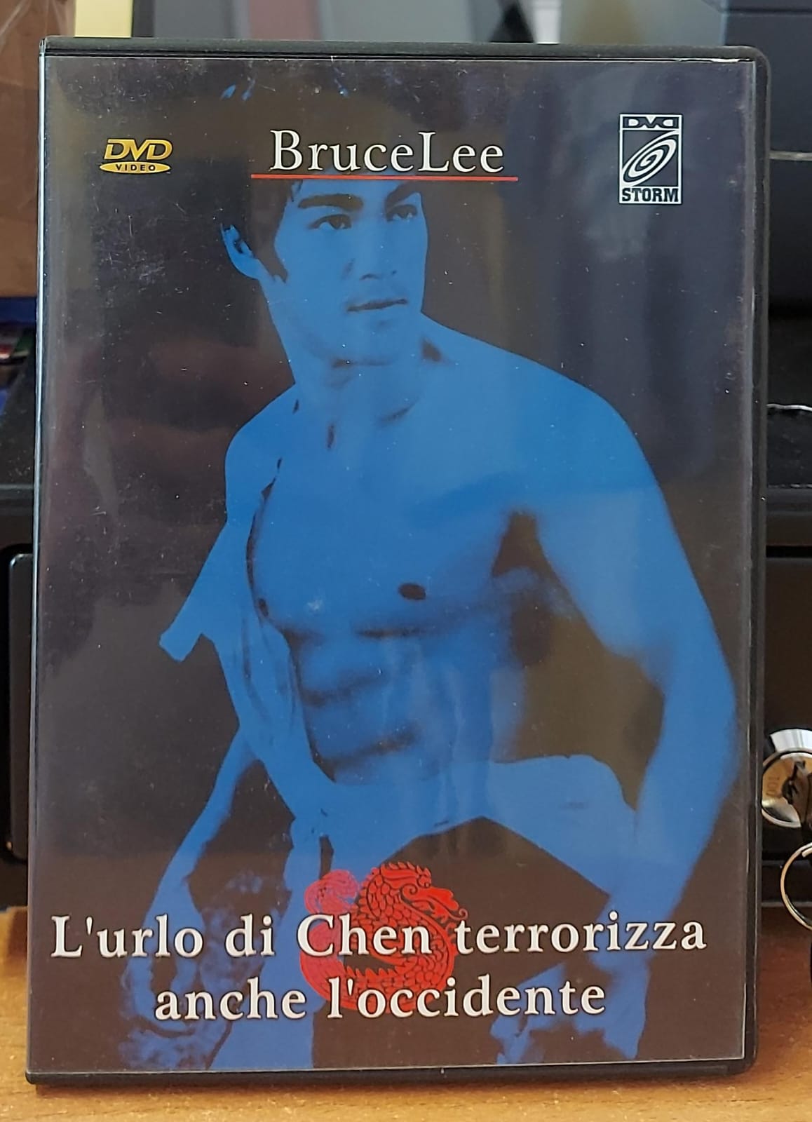 L'URLO DI CHEN TERRORIZZA ANCHE L'OCCIDENTE