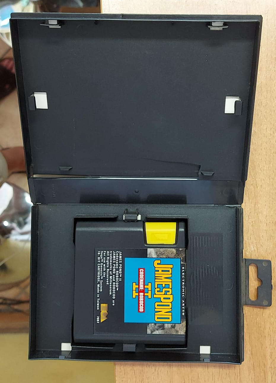 James Pond 2: Codename Robocod - Sega Mega Drive Usato