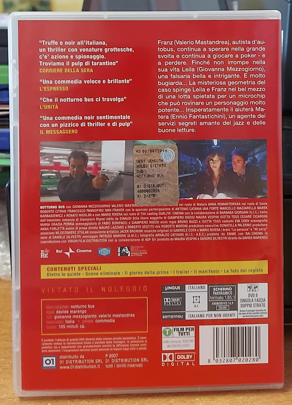 Notturno Bus DVD – Retro con specifiche tecniche